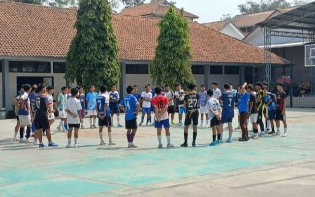 Perkuat Strategi dan Mental, MAN 1 Majalengka Gelar Diklat Mingguan Futsal