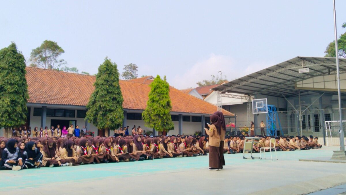 Asah Keberanian Publik, Siswa XII-8 MAN 1 Majalengka Sukses Bertugas Kultum