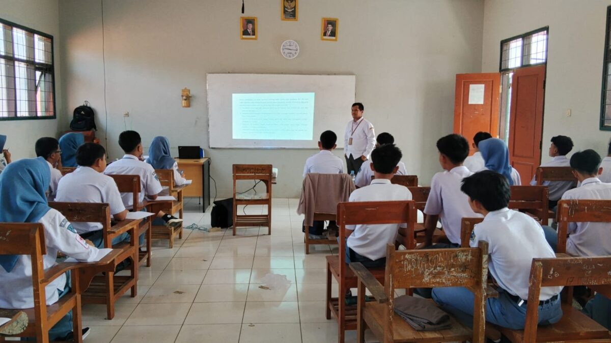 Gunakan Kertas Saat Ulangan Geografi, MAN 1 Majalengka Tekankan Kejujuran di Era Digital