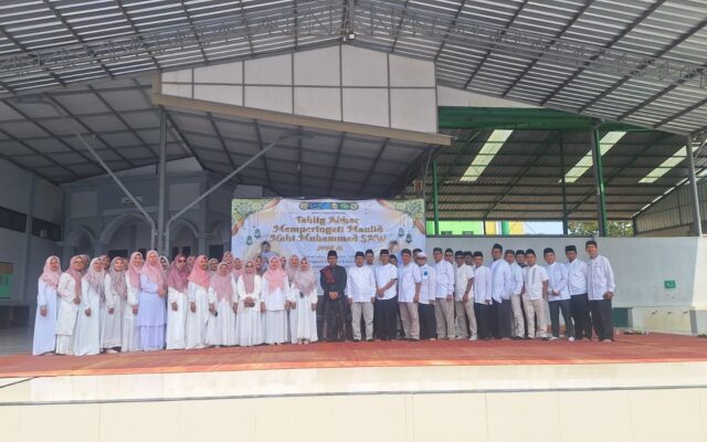 Peringati Maulid Nabi, Siswa MAN 1 Majalengka Diingatkan Teladani Akhlak Rasulullah SAW
