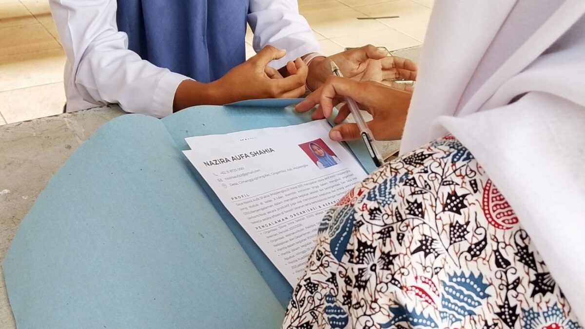 Jaring Kader Pemimpin, 25 Siswa X-1 MAN 1 Majalengka Ikuti Seleksi OSIS