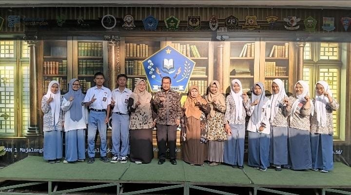 Doa dan Dukungan Mengiringi Langkah: Plt. Kepala MAN 1 Majalengka Membersamai Pejuang OESN 2026