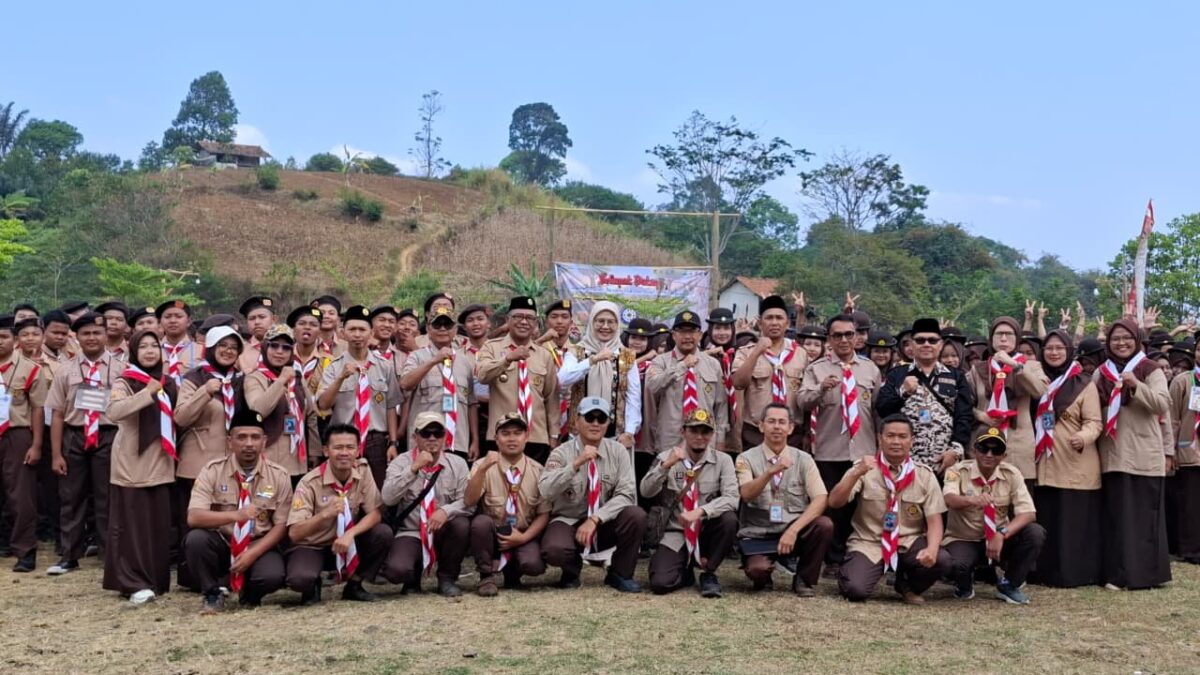 Buka Perkemahan MAN 1 Majalengka, Kepala Kemenag Tekankan Karakter dan Kecerdasan Majemuk