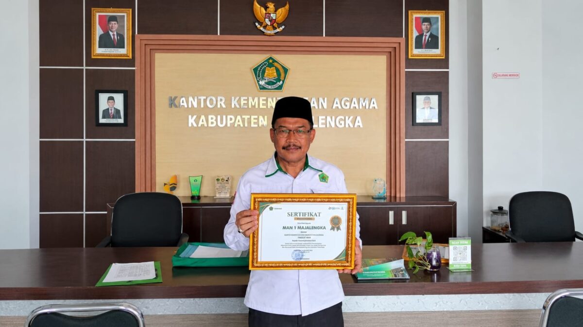 MAN 1 Majalengka Kembali Raih Penghargaan Kontributor Berita Terbanyak Kemenag Majalengka Edisi September 2026