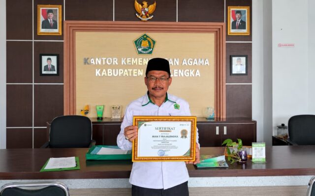 MAN 1 Majalengka Kembali Raih Penghargaan Kontributor Berita Terbanyak Kemenag Majalengka Edisi September 2026
