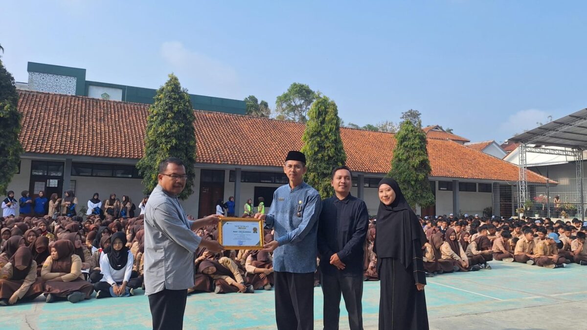 MAN 1 Majalengka Kembali Raih Penghargaan Kontributor Berita Satker Terbanyak Kemenag Majalengka