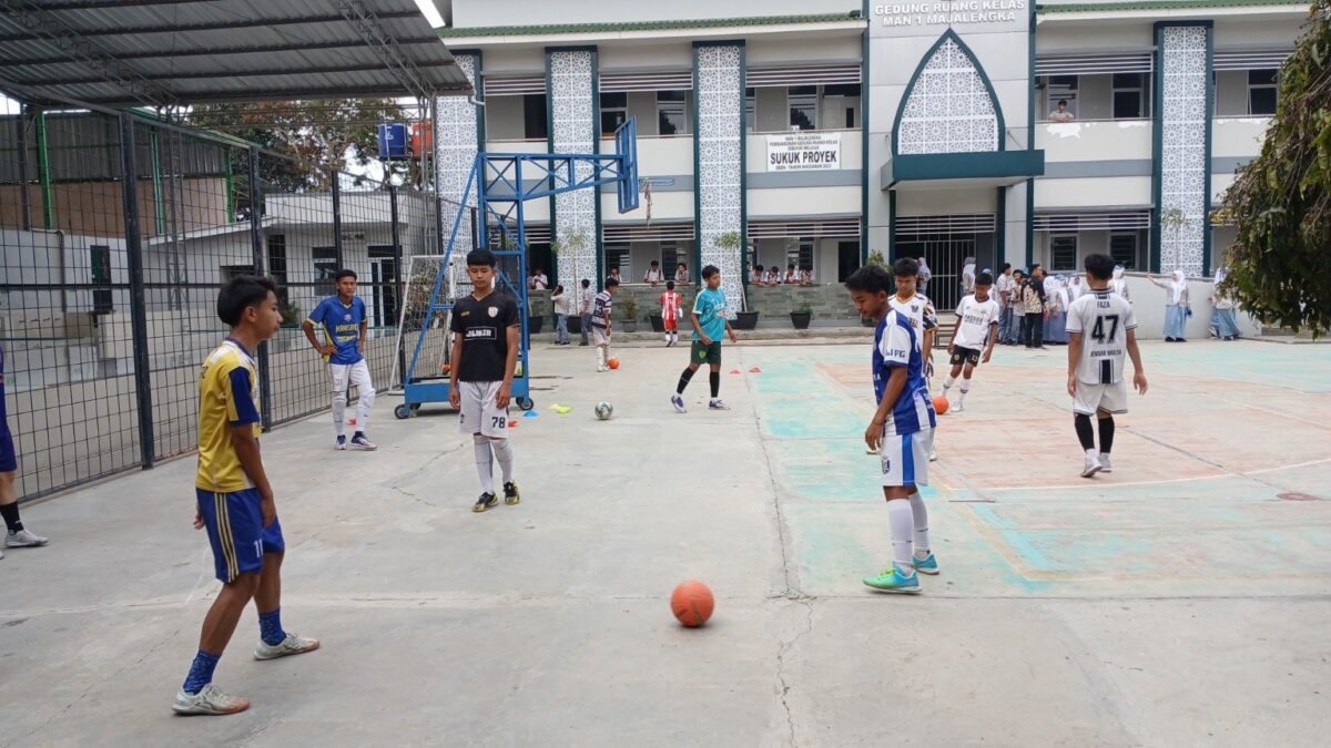Asah Potensi Atlet Muda, MAN 1 Majalengka Gelar Latihan Futsal Rutin