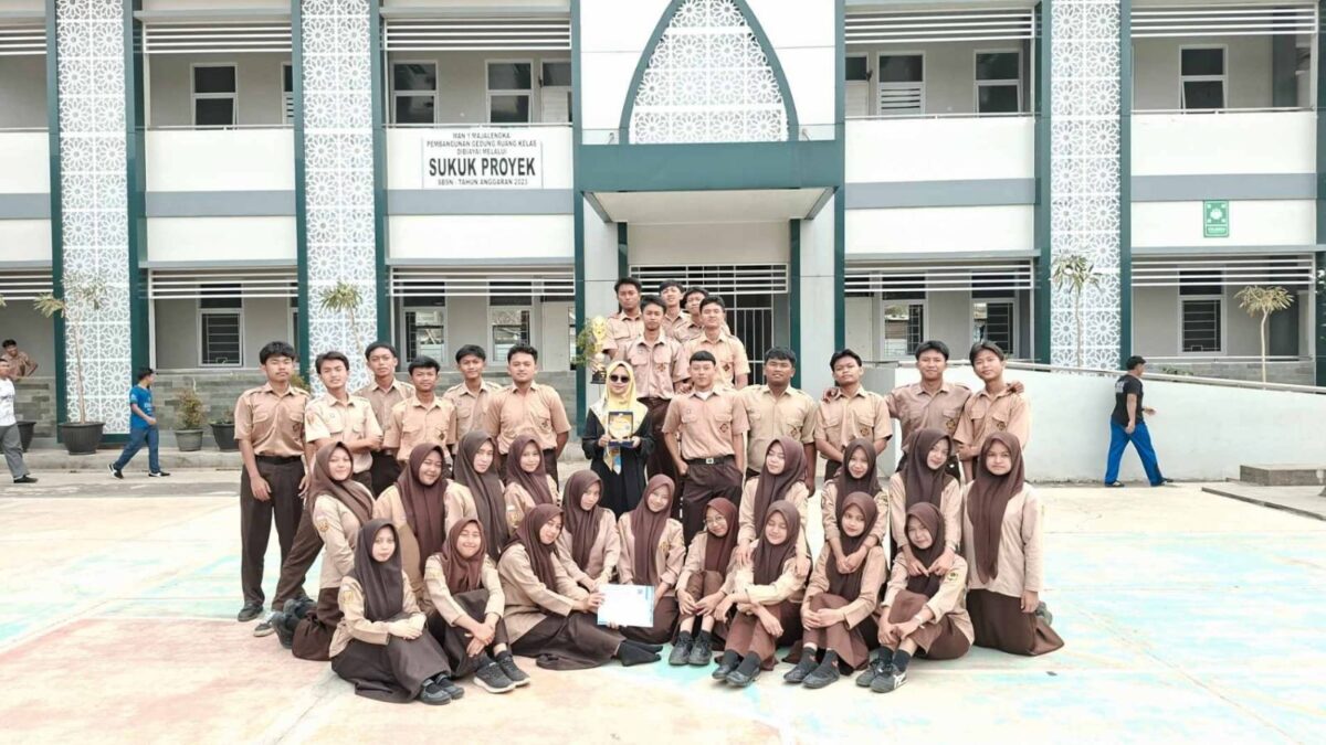 Kelas XII 6 MAN 1 Majalengka Raih Predikat Kelas Terbersih Periode September 2026