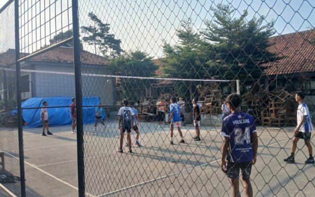 Asah Potensi Atlet, MAN 1 Majalengka Gelar Latihan Rutin Kelas Atlet Bola Voli