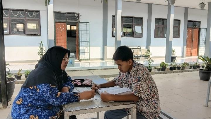 Persiapkan OMI Ekonomi Provinsi, Siswa MAN 1 Majalengka Ikuti Bimbingan Intensif