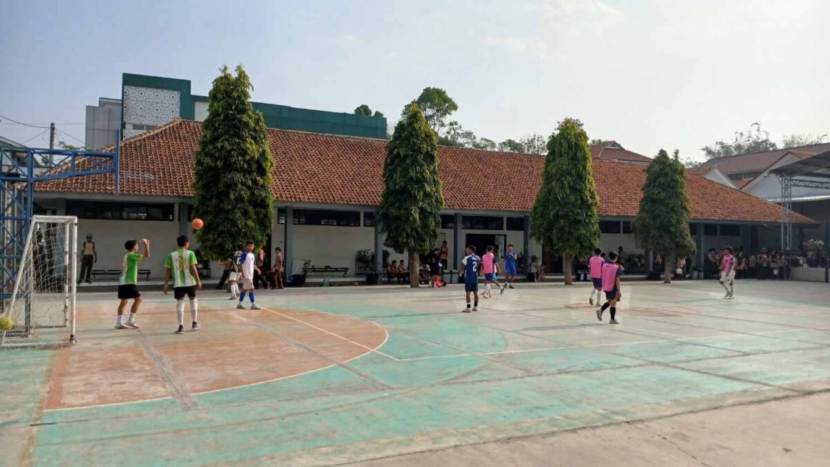 Siswa Kelas Atlet MAN 1 Majalengka Gelar Latihan Futsal Rutin Tingkatkan Keterampilan