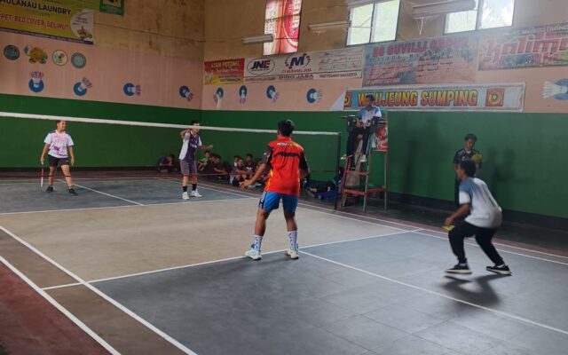 Tingkatkan Mental Bertanding, Siswa MAN 1 Majalengka Gelar Diklat Badminton di GOR Talagawetan